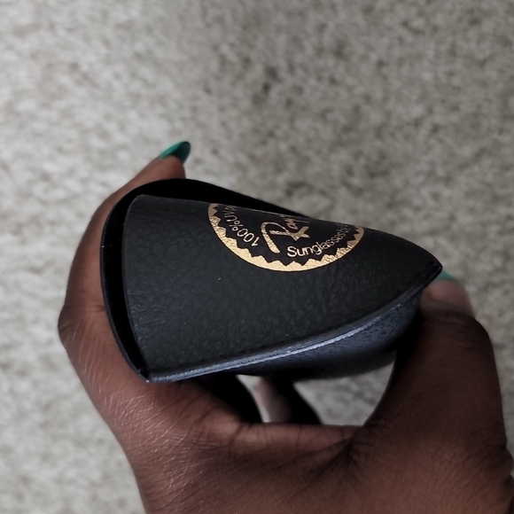 Ray-Ban case - Picture 5 of 6